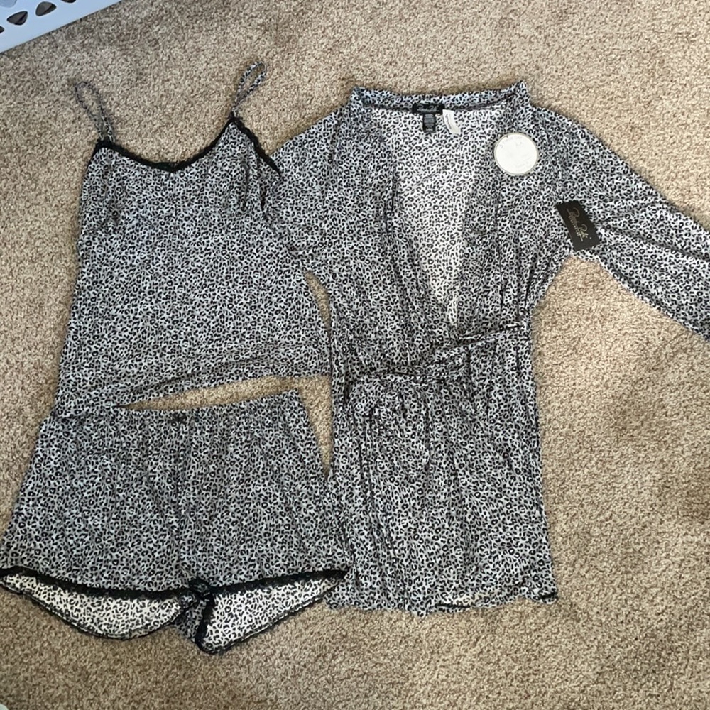 3 piece leopard sleep set